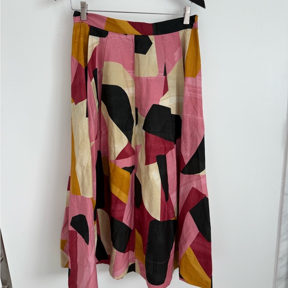 Zara Dresses & Skirts - Zara Pink Abstract Print Circle Skirt with Black, Cream & Mustard Accents